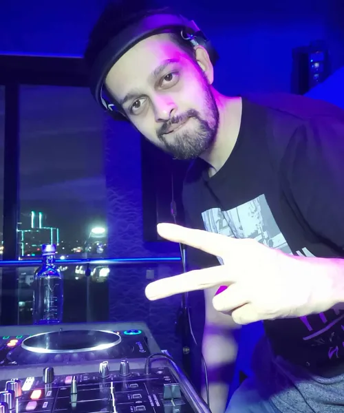DJ Faculty